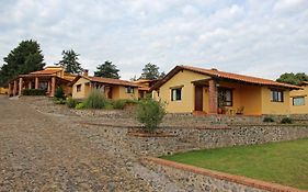 Rancho Monterralo 4*
